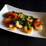 Crevettes sautées aux épinards