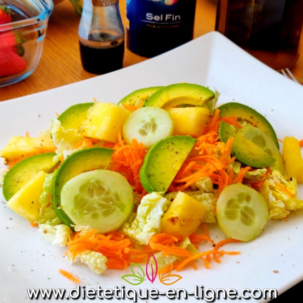 Salade à l'Ananas - Recette Facile - Diététique En Ligne